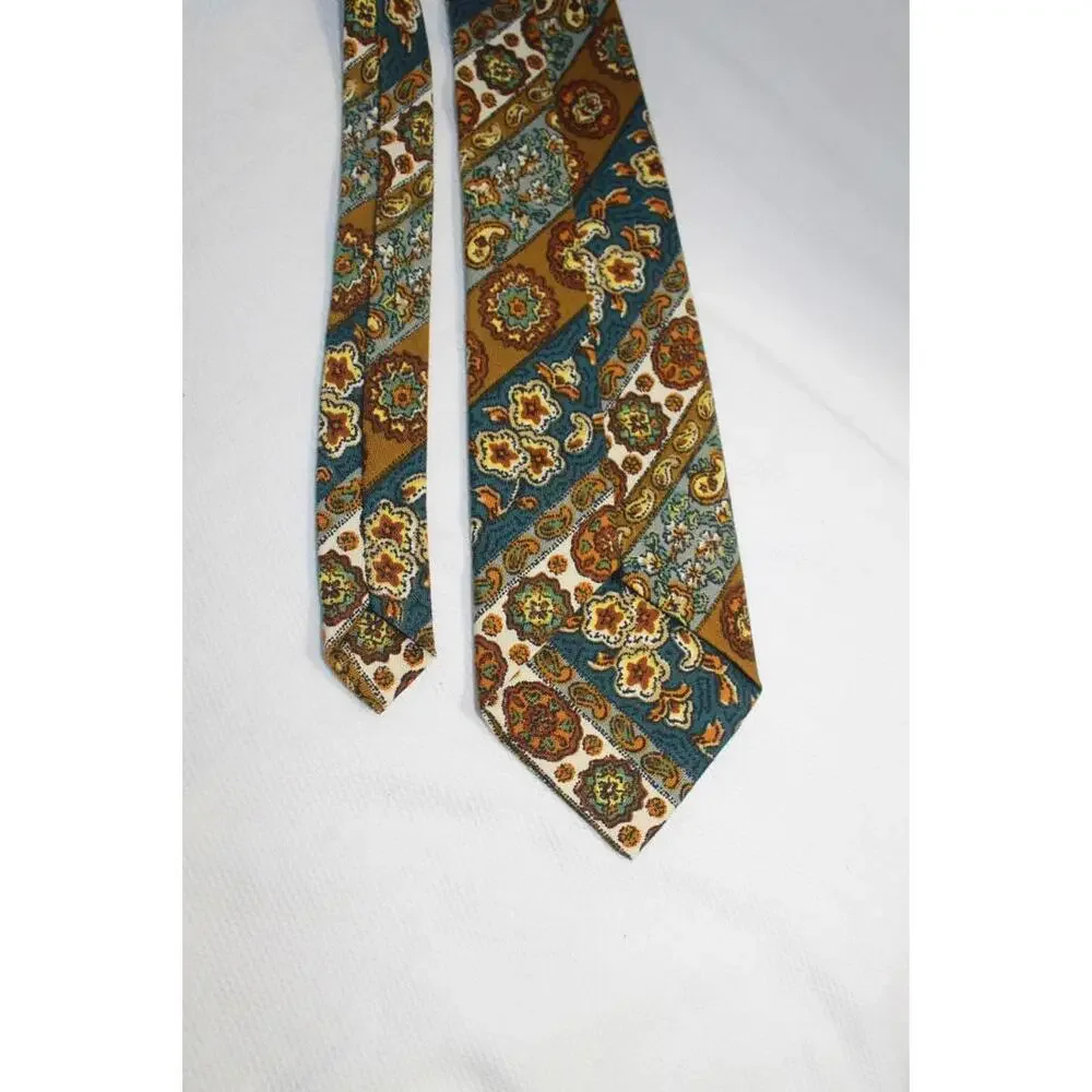 Vintage Handmade Necktie, Fall Colors, 3.75 X 52 Inches, Boys Tie